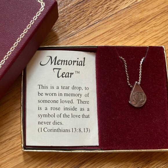 Memorial Tear Necklace - Picture 16 of 16